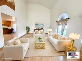 featured image of 4511 Huddart Ave