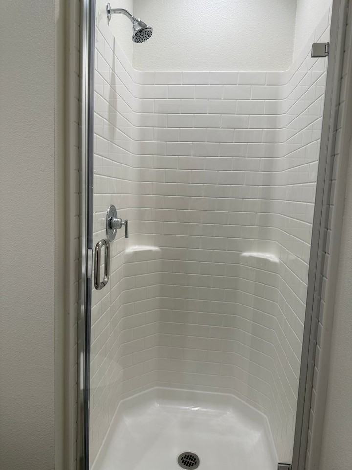 320 Waverunner Ct - Photo 7 of 12