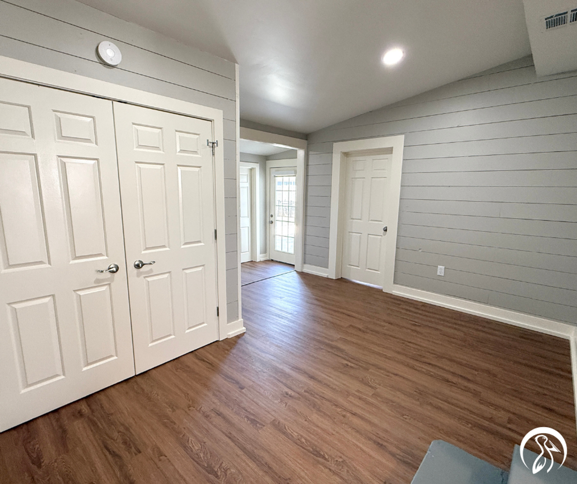 508 Mill St - Photo 6 of 14