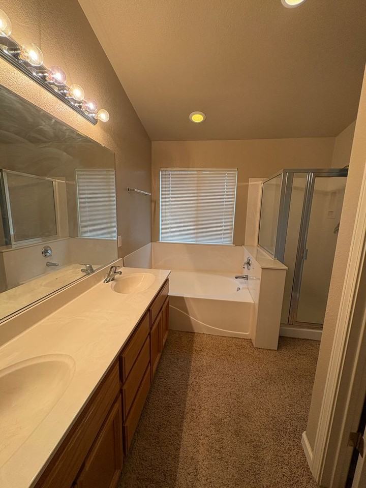 148 Mike Gartrell Cir - Photo 7 of 13