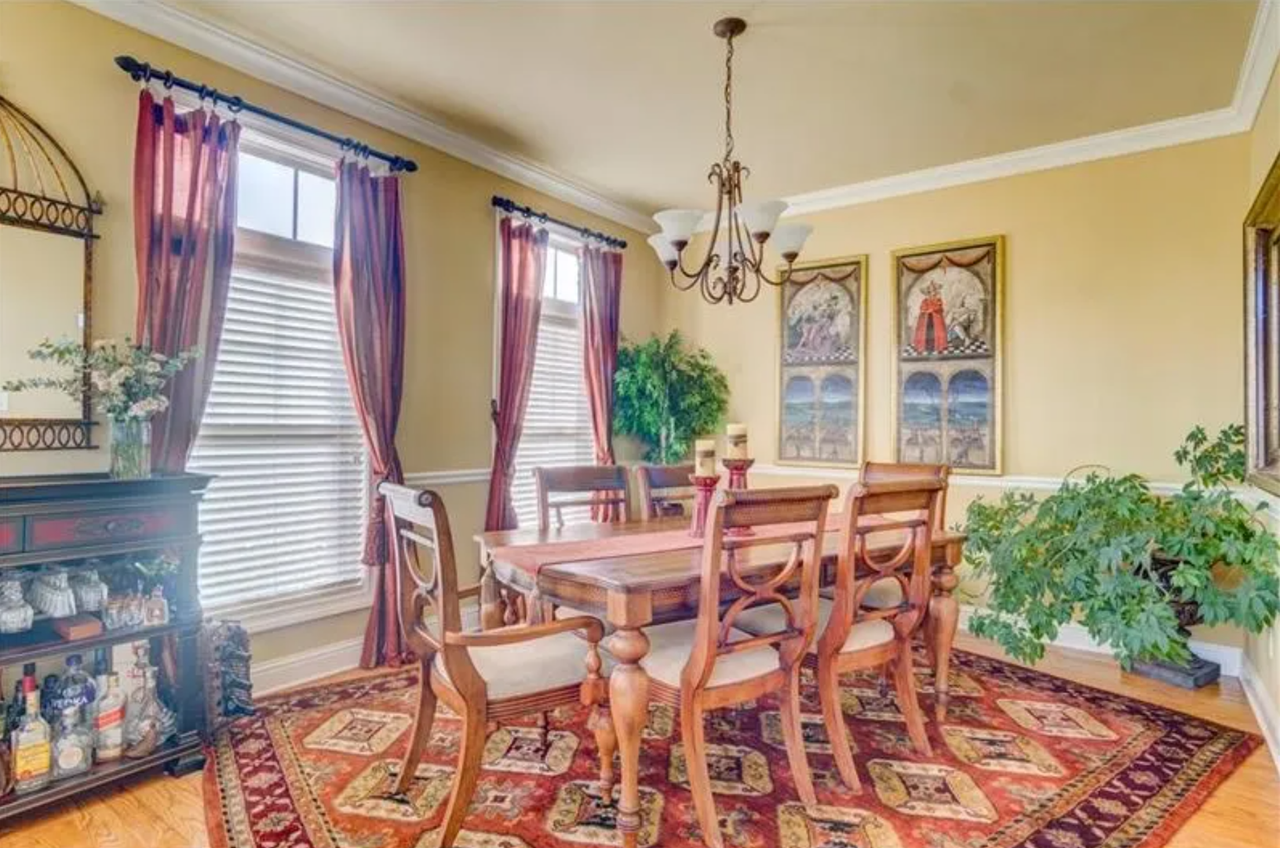 10711 Weir Way - Photo 3 of 20