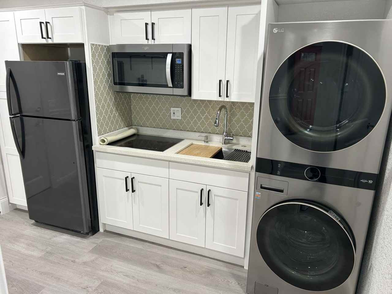 823A Knights Cir - Photo 7 of 17