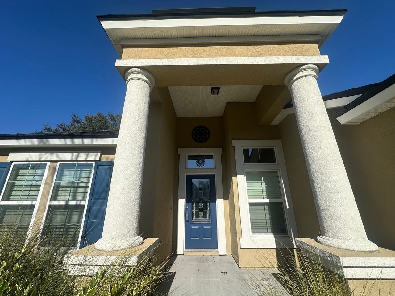 4181 Emilio Ln - Photo 4 of 28