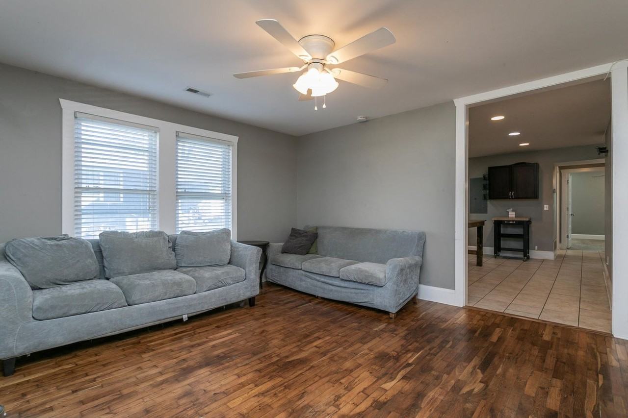 1514 Richardson St - Photo 3 of 8