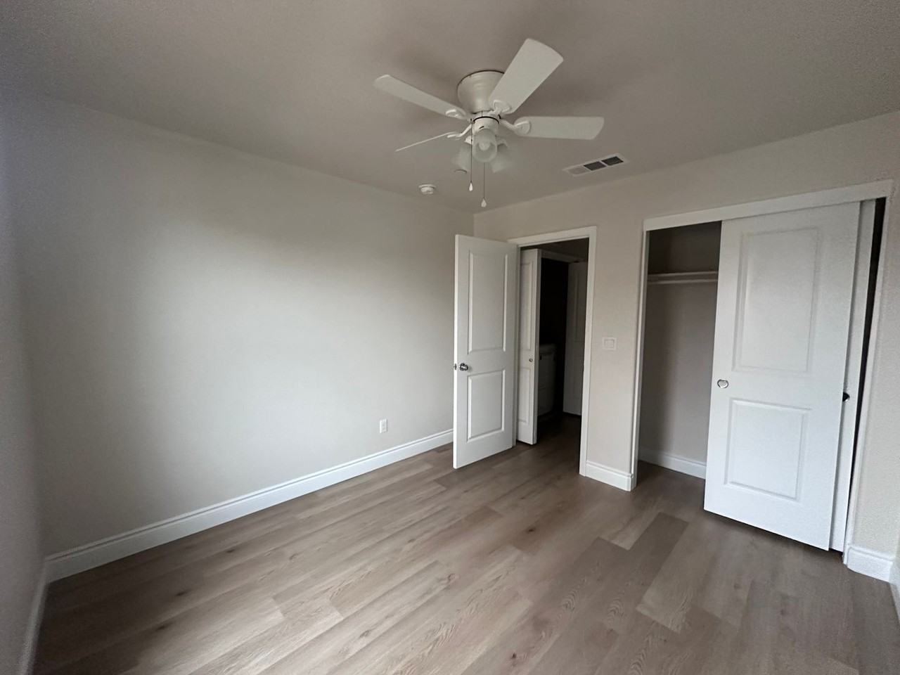 3336 N Moreno St - Photo 4 of 14