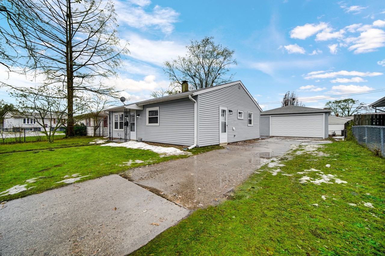 7218 Tennessee Ave - Photo 3 of 19