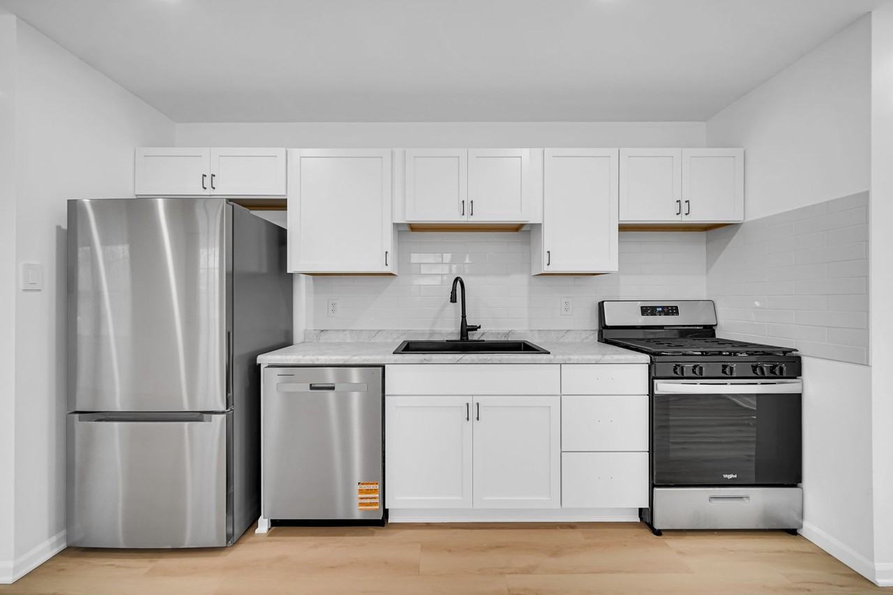 7218 Tennessee Ave - Photo 7 of 19