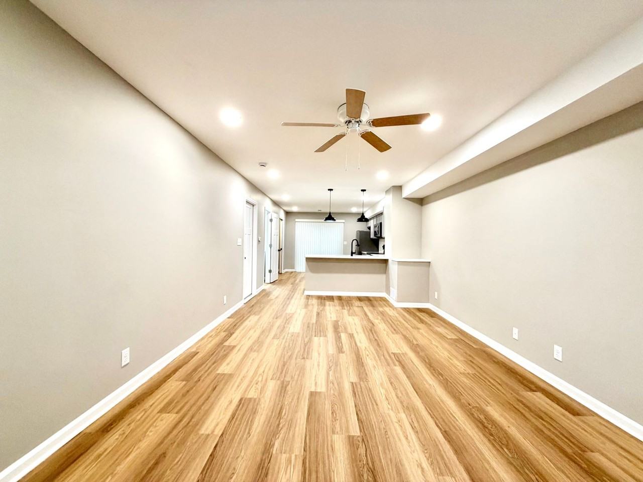 511 Glenstone Springs Dr - Photo 5 of 43