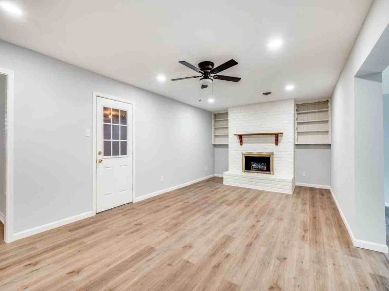 1108 Wade Dr - Photo 3 of 26