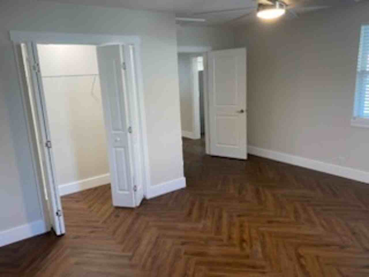 1544 Willow St Sw - Photo 6 of 12