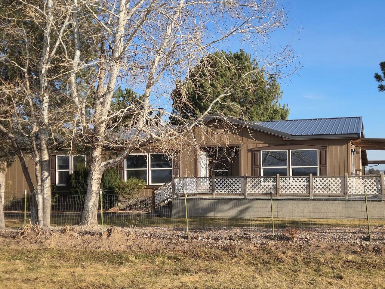 6490 Sw Powell Butte Hwy - Photo 3 of 33