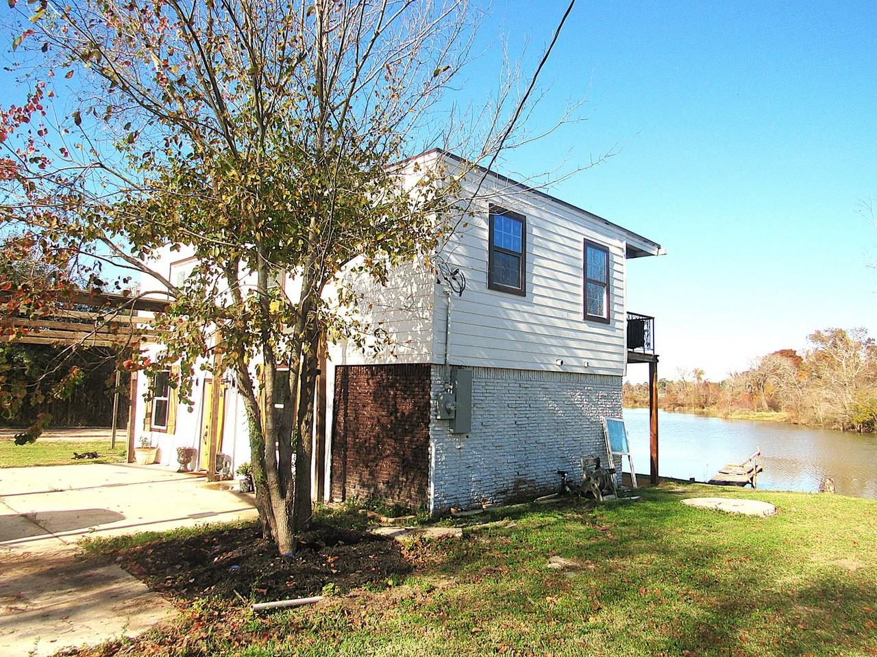 2503 River Crest Dr - Photo 4 of 36