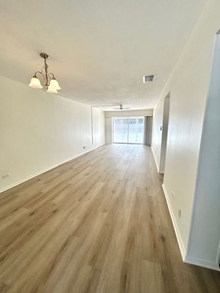 3950 Roxane Blvd #2B - Photo 4 of 26