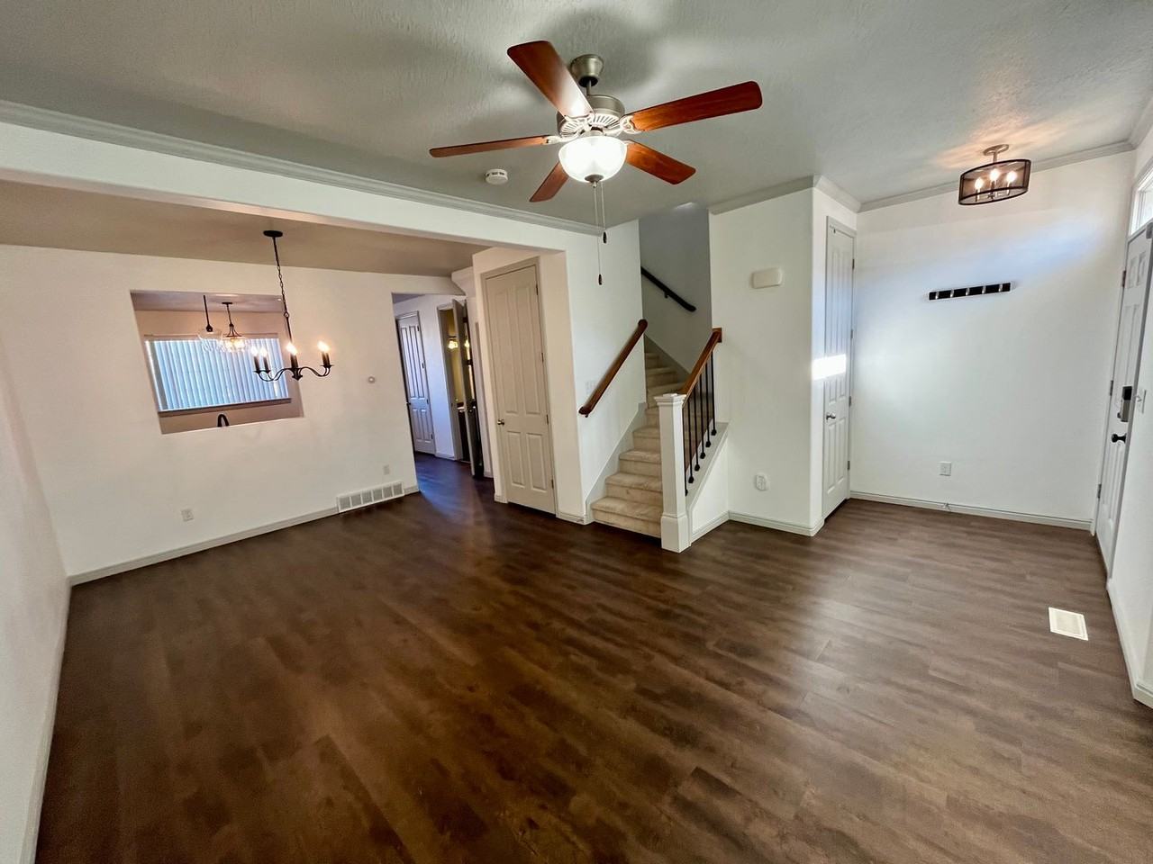 1294 W 210 N - Photo 3 of 11