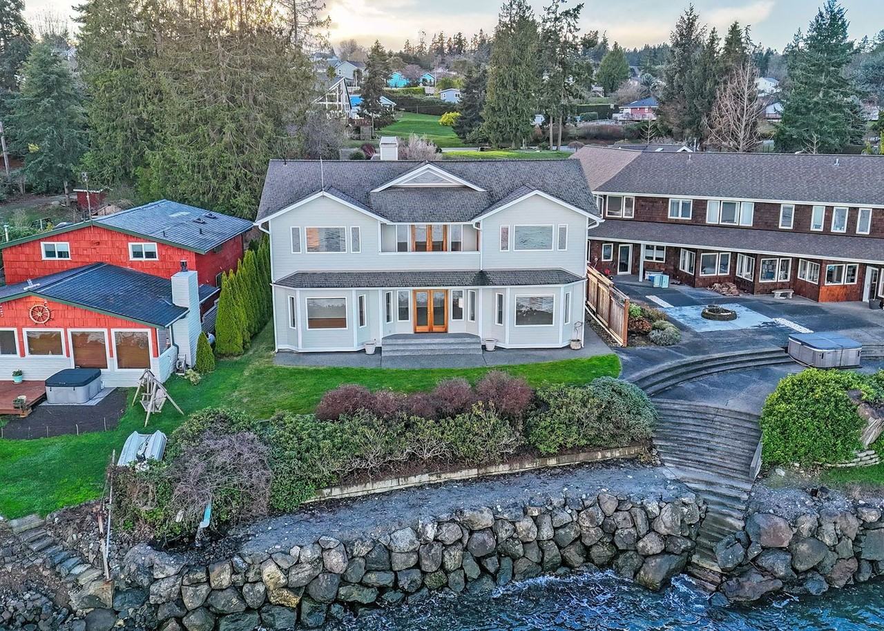 12420 Ne Brigantine Ct - Photo 2 of 50