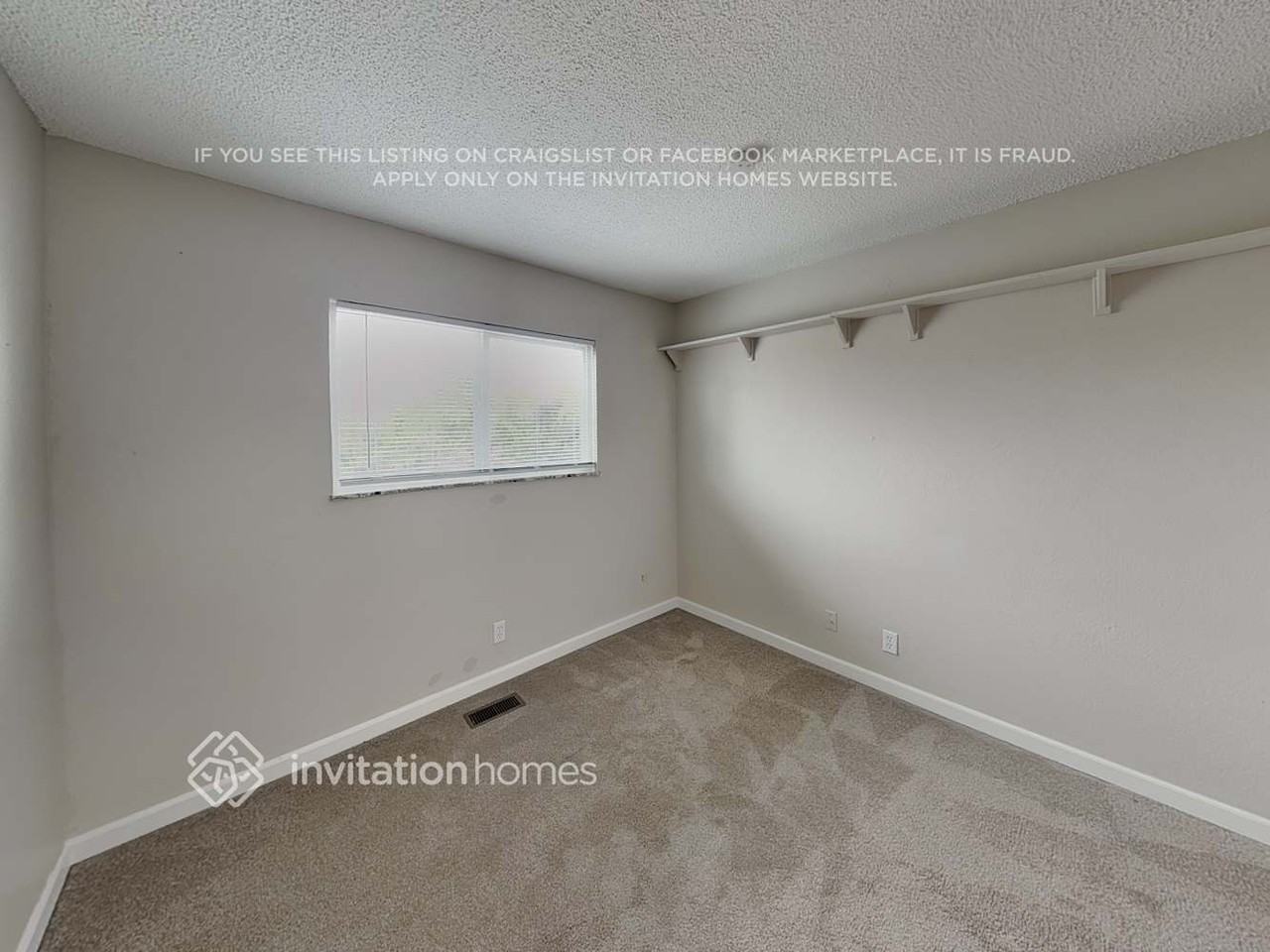 3976 S Jasper Ct - Photo 5 of 21