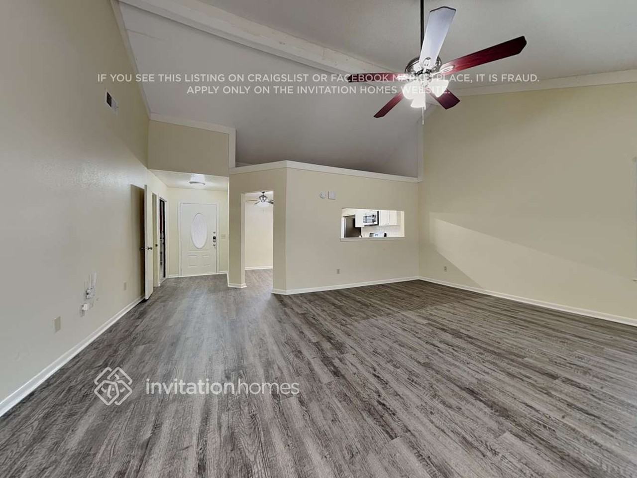 19443 Elmtree Estates Dr - Photo 3 of 17