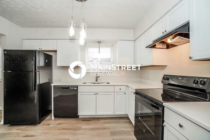 6605 Hancock Ct - Photo 7 of 19