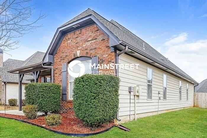 1291 Washington Dr - Photo 2 of 17