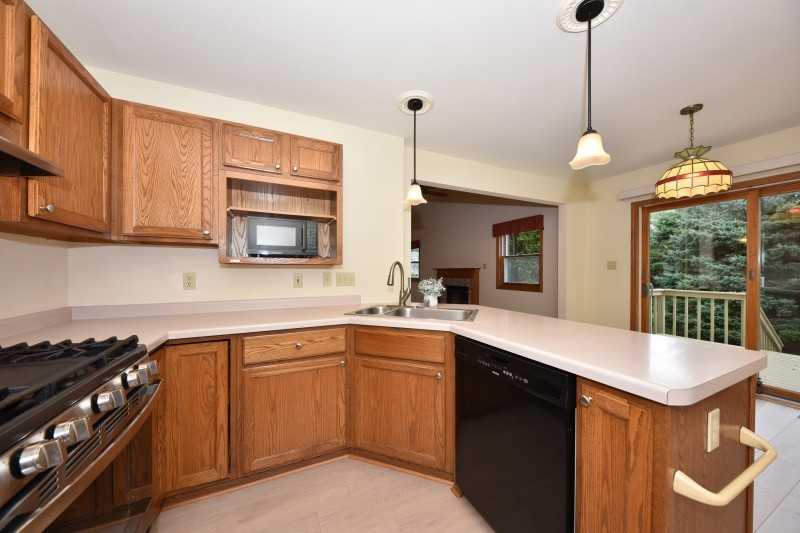 1335 Jensen Ct #1335 - Photo 4 of 13