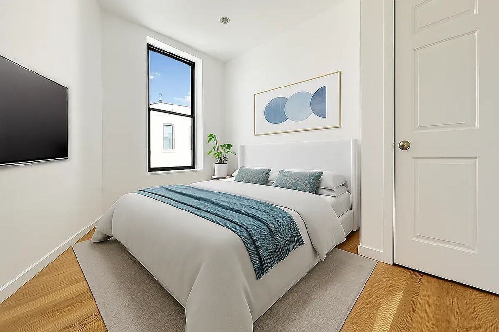 2610 University Ave #D7 - Photo 4 of 4