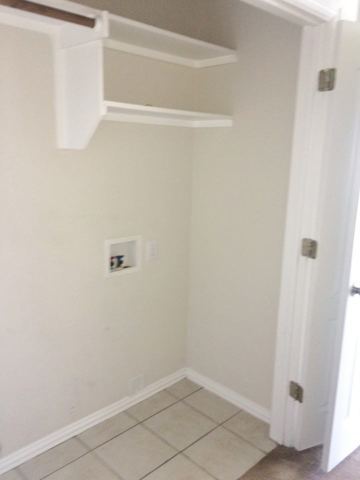 2924 James Rd #2924 - Photo 6 of 16