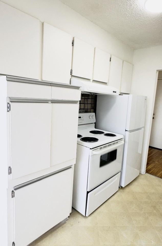 1350 Madison Ave - Photo 6 of 15