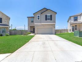 featured image of 15836 Selene Vw #1