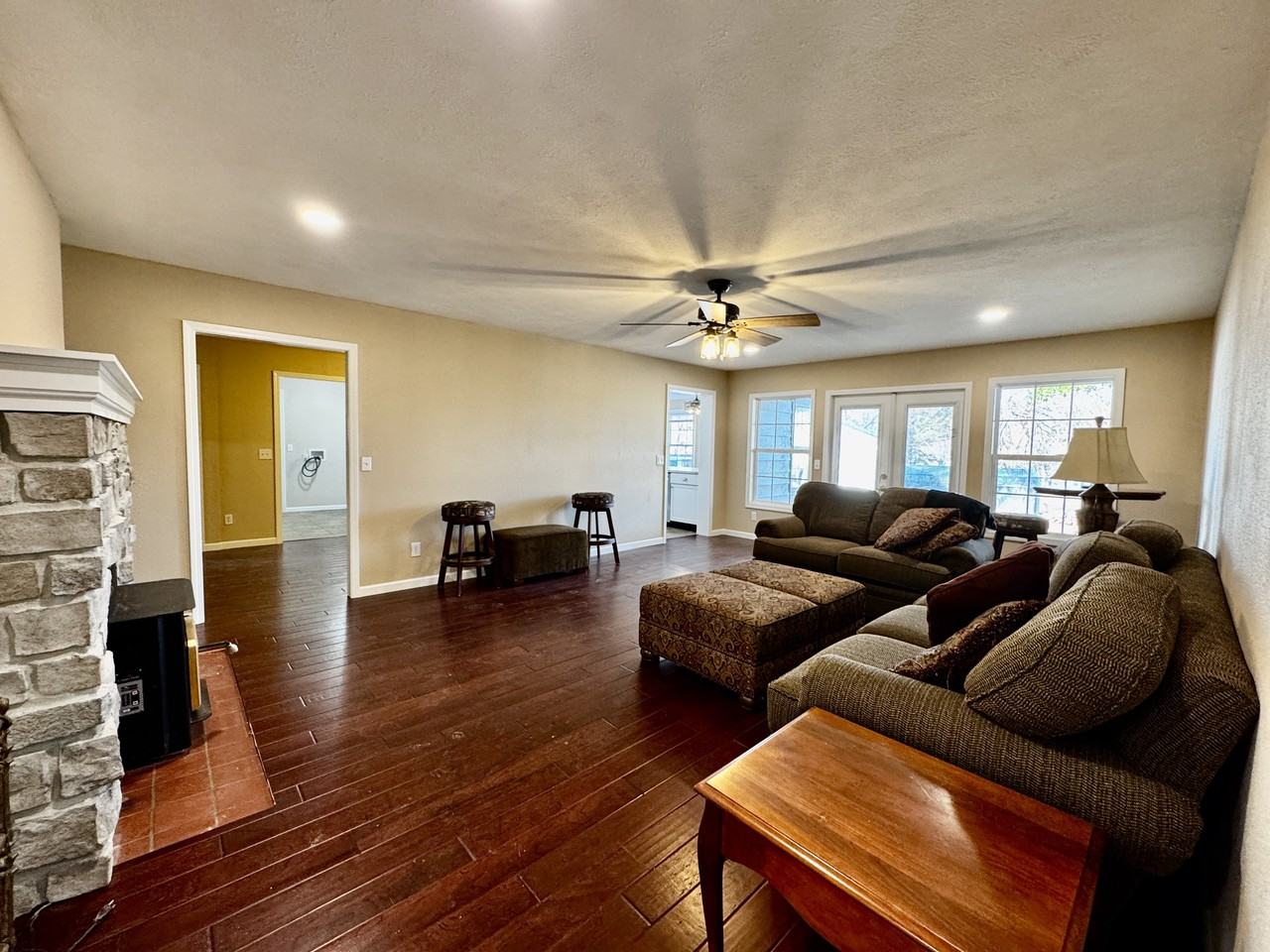 302 Bluebird Ln #1 - Photo 5 of 11