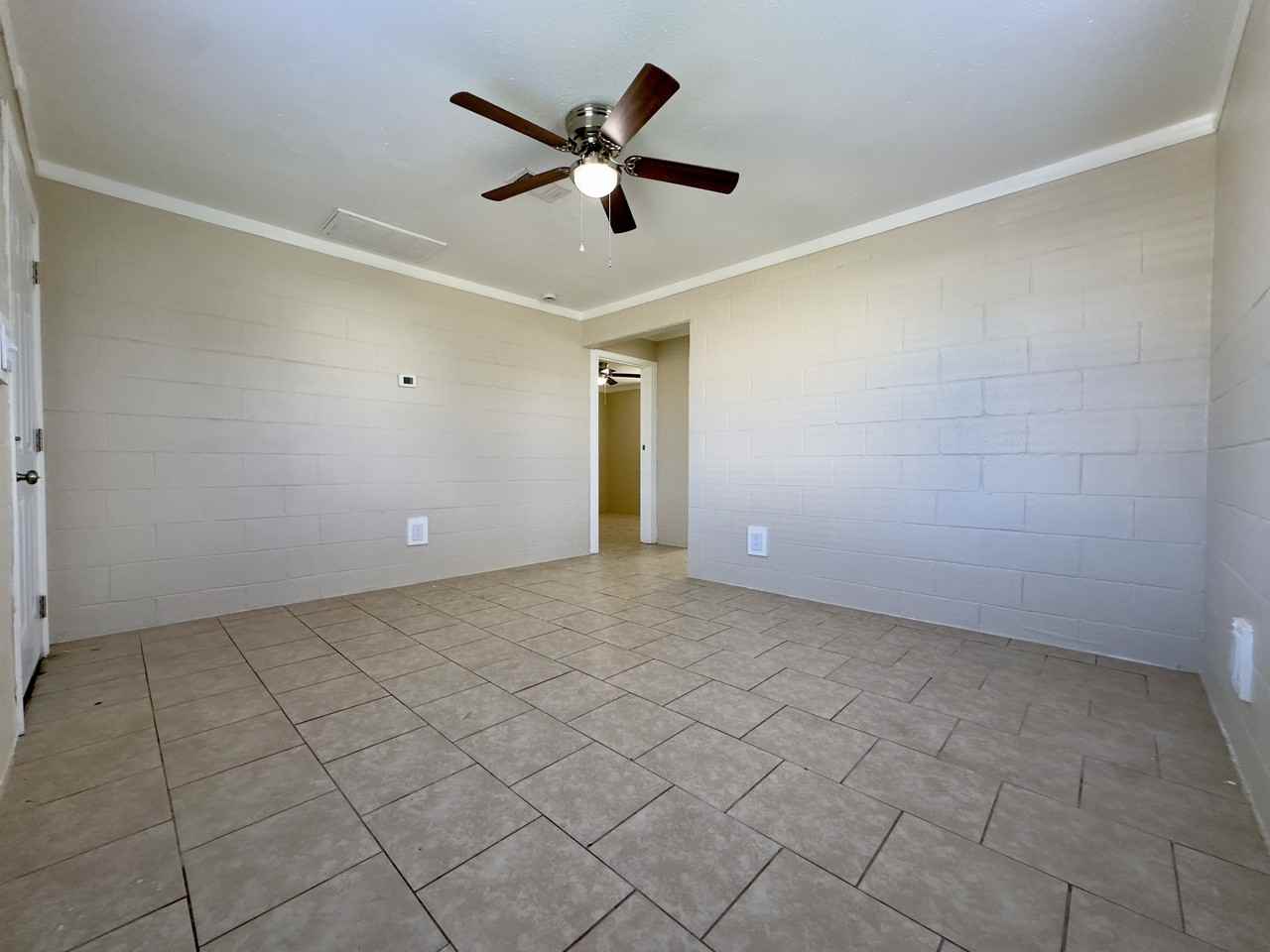 8724 Forshey St #1B - Photo 2 of 10