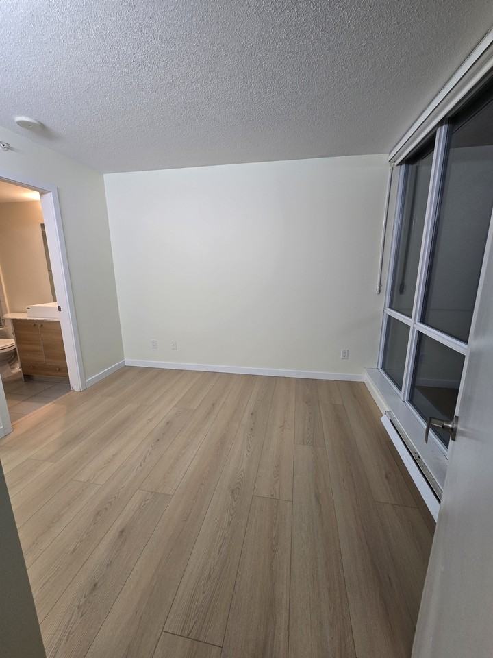 9981 Whalley Boulevard #304 - Photo 4 of 16