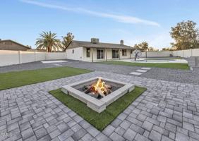 featured image of 1411 South Glenview