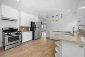 featured image of 4922 64th St