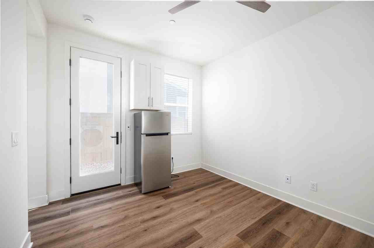 2387 Calle Grandon - Photo 4 of 11
