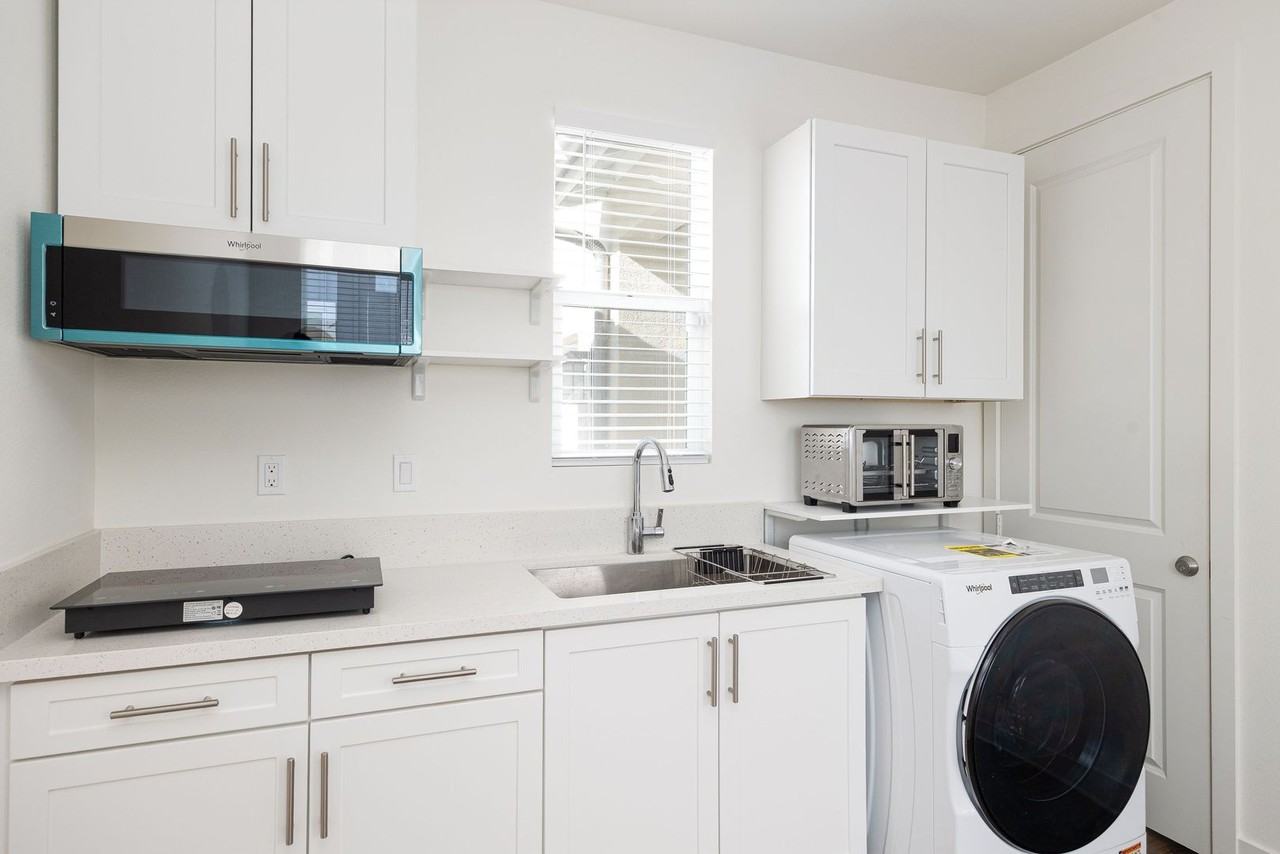 2387 Calle Grandon - Photo 6 of 11
