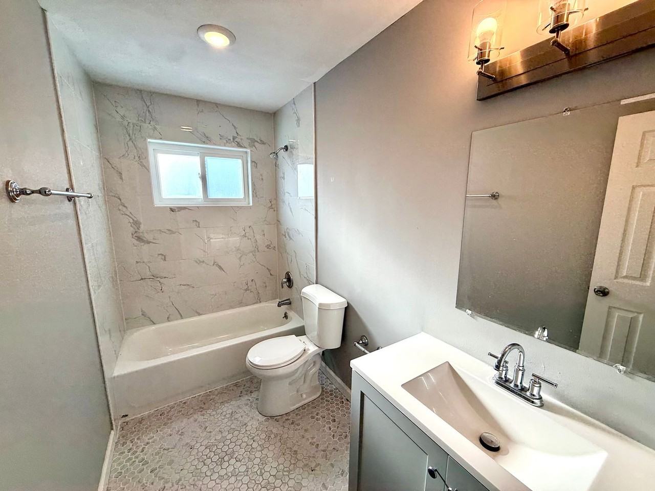 The State - Photo 2 of 6