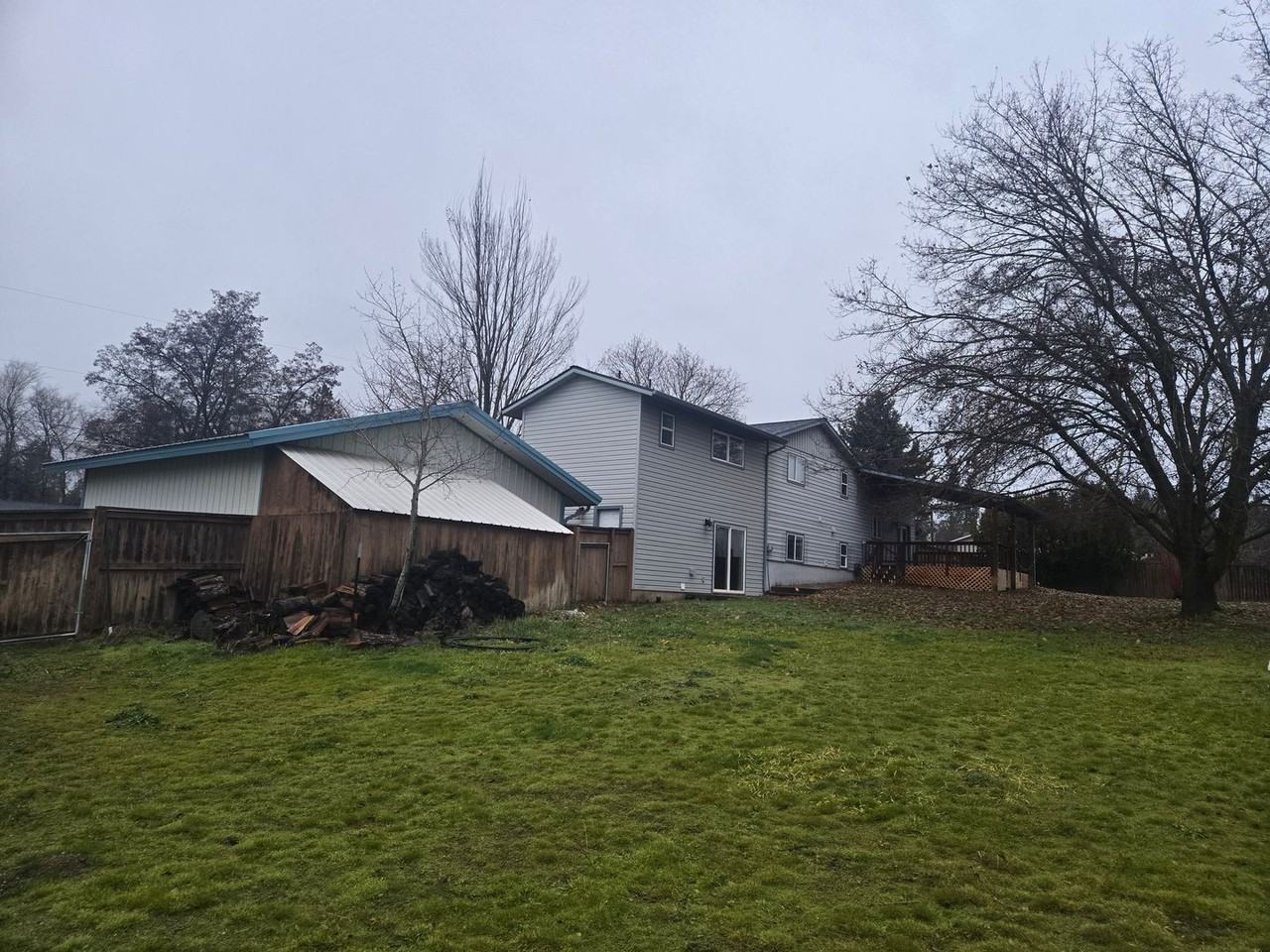 3108 Lodgepole Rd - Photo 2 of 17