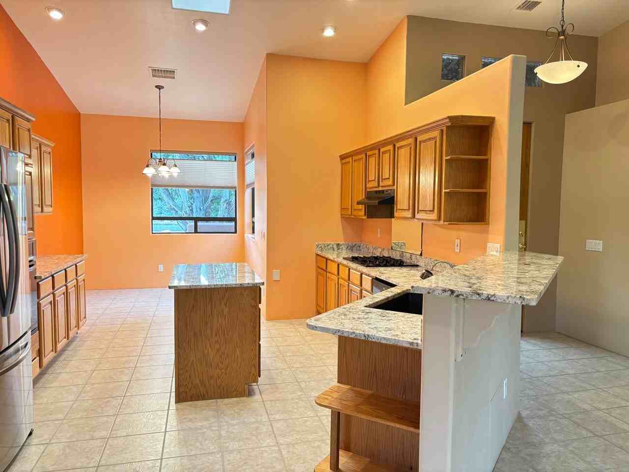 20 Bronco Dr - Photo 5 of 30