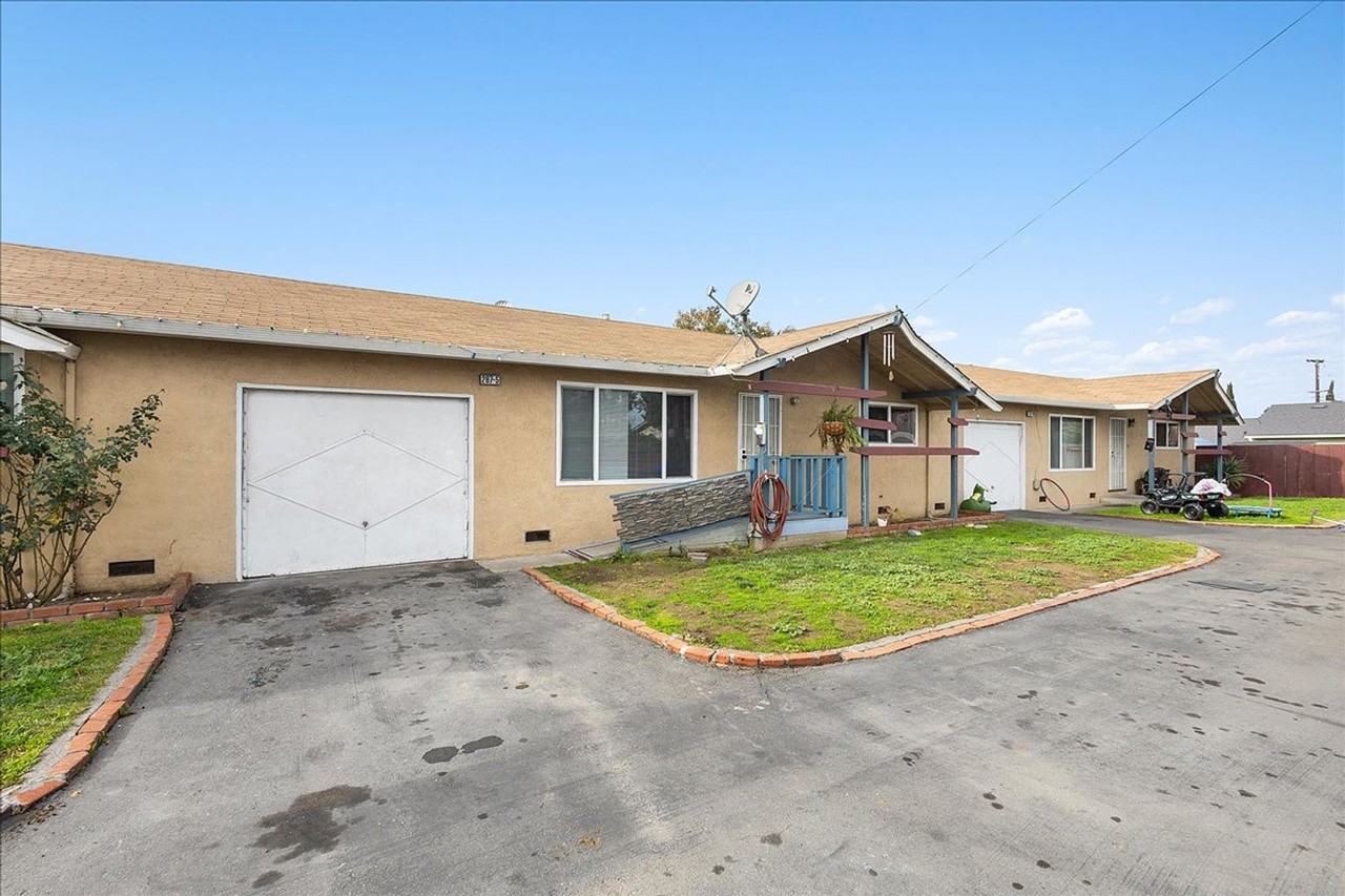 267 Flint Ct #5 - Photo 2 of 13