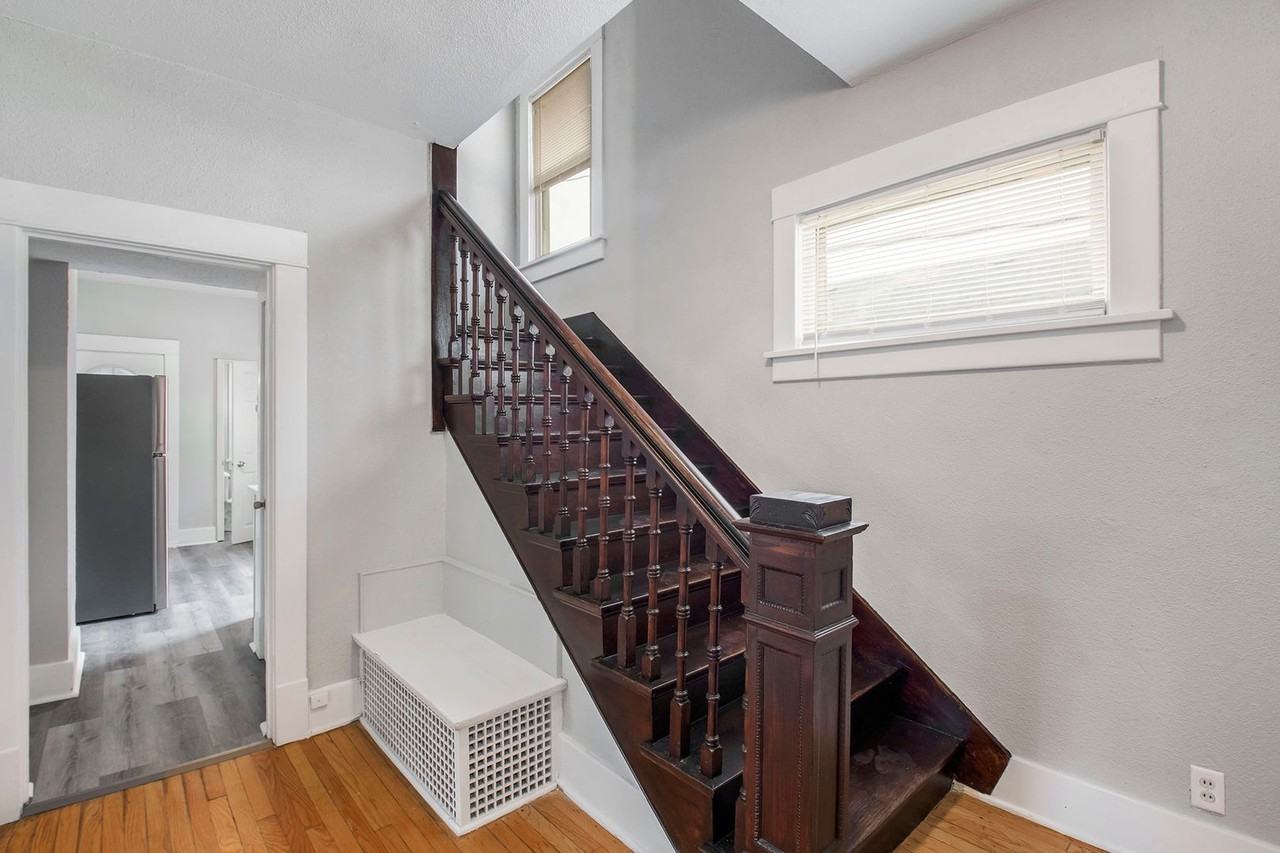 1214 S 25th Ave - Photo 4 of 30