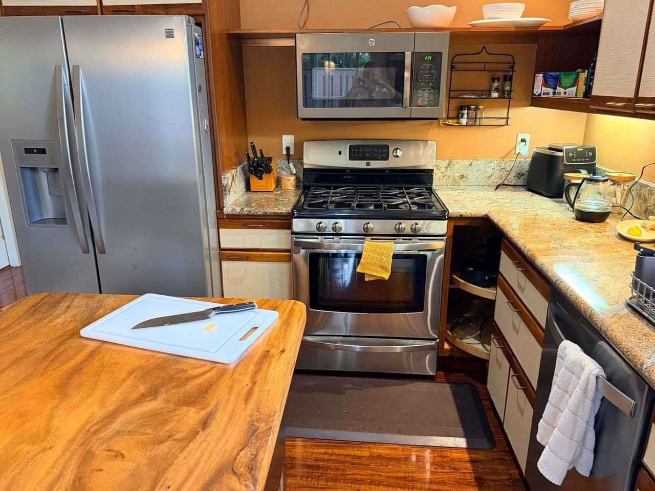 60 Naniuka Pl - Photo 7 of 35