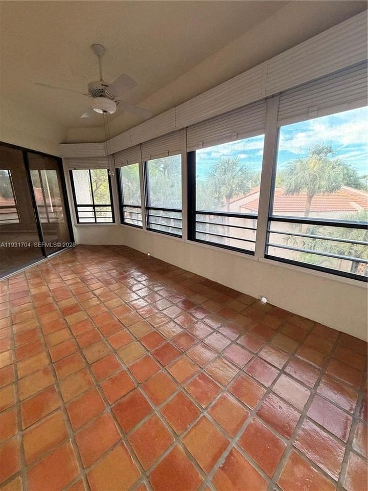 7460 La Paz Blvd #310 - Photo 6 of 27