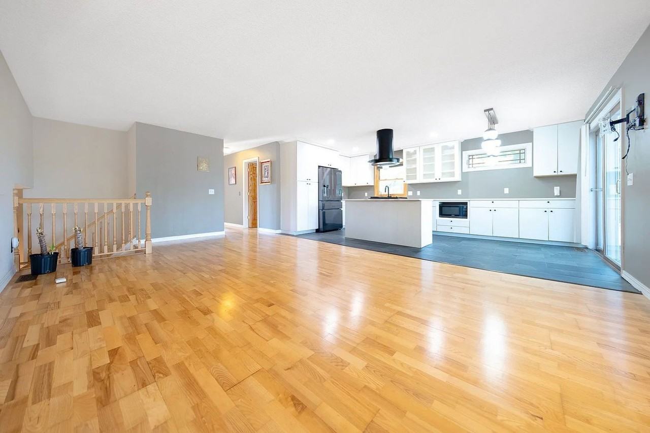 6960 Fernbrook Ln N - Photo 3 of 19