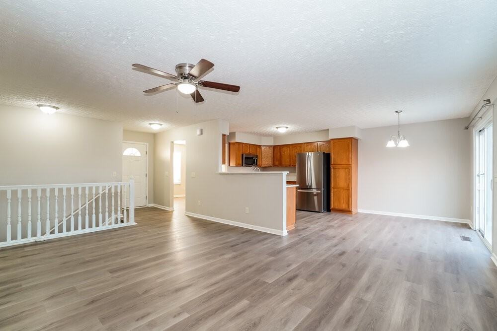 9054 Jackies Bnd - Photo 4 of 17