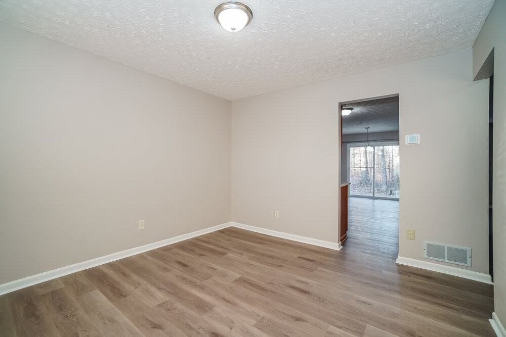 9054 Jackies Bnd - Photo 6 of 17