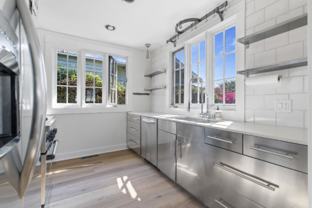 1316 N Occidental Blvd - Photo 1 of 1