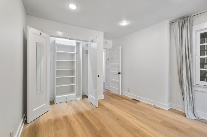 1316 N Occidental Blvd - Photo 3 of 19