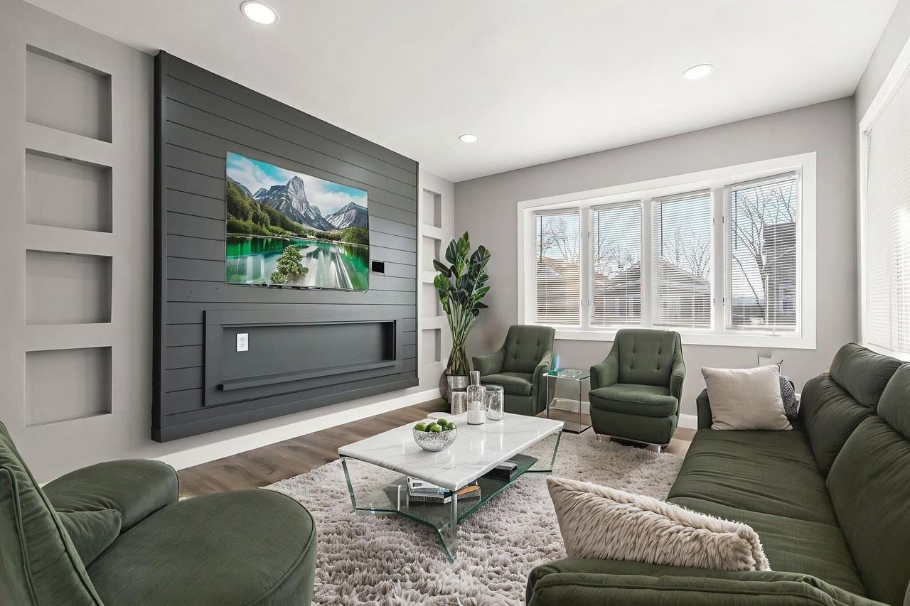 1231 Lakeview Ave - Photo 2 of 18