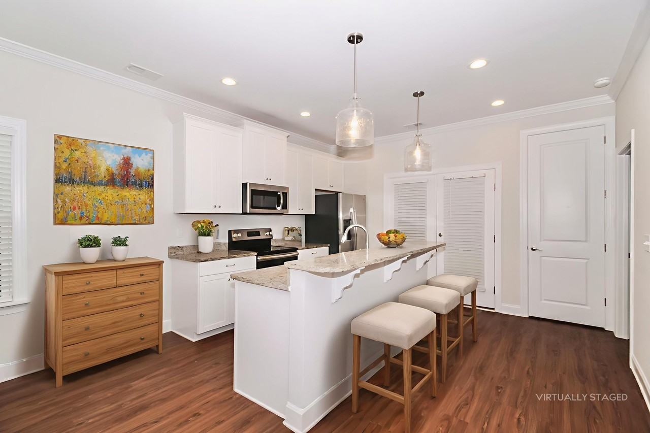 200 Glenshee Ct - Photo 2 of 21