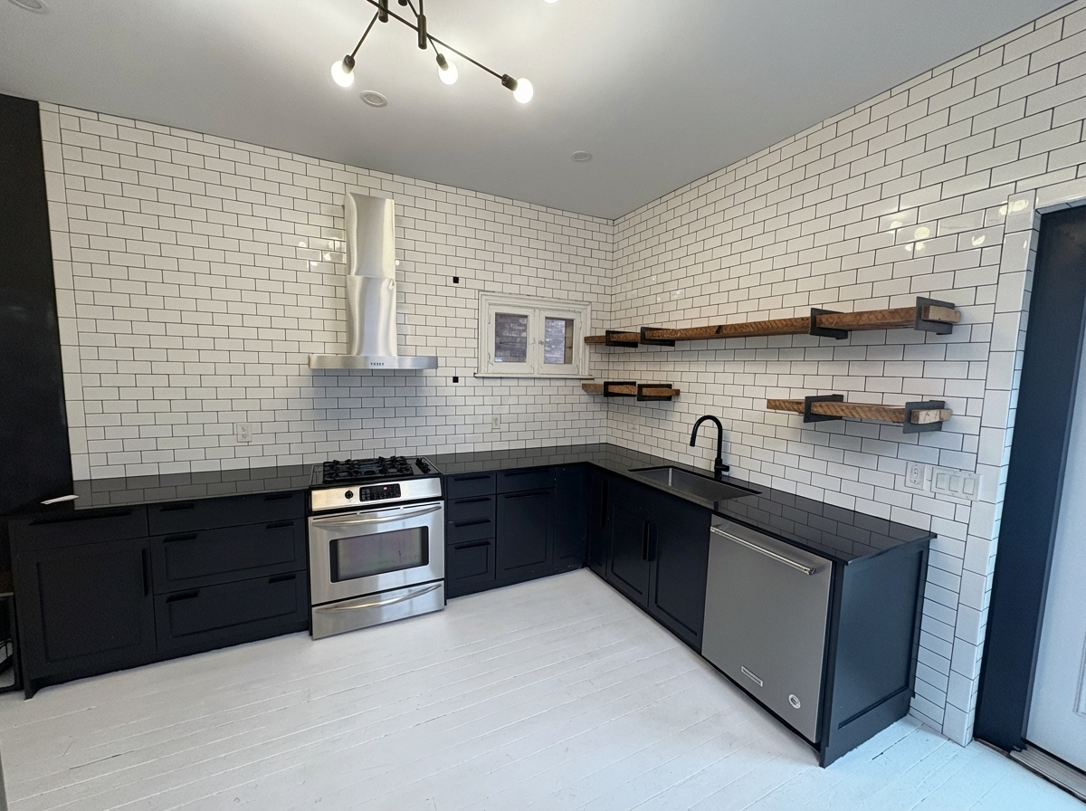 164 Catharine St N - Photo 3 of 45